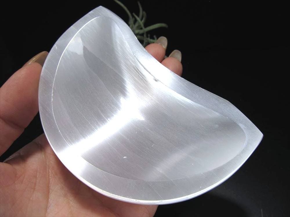 セレナイト ジプサム 透石膏 聖母マリアのガラス キャッツアイ