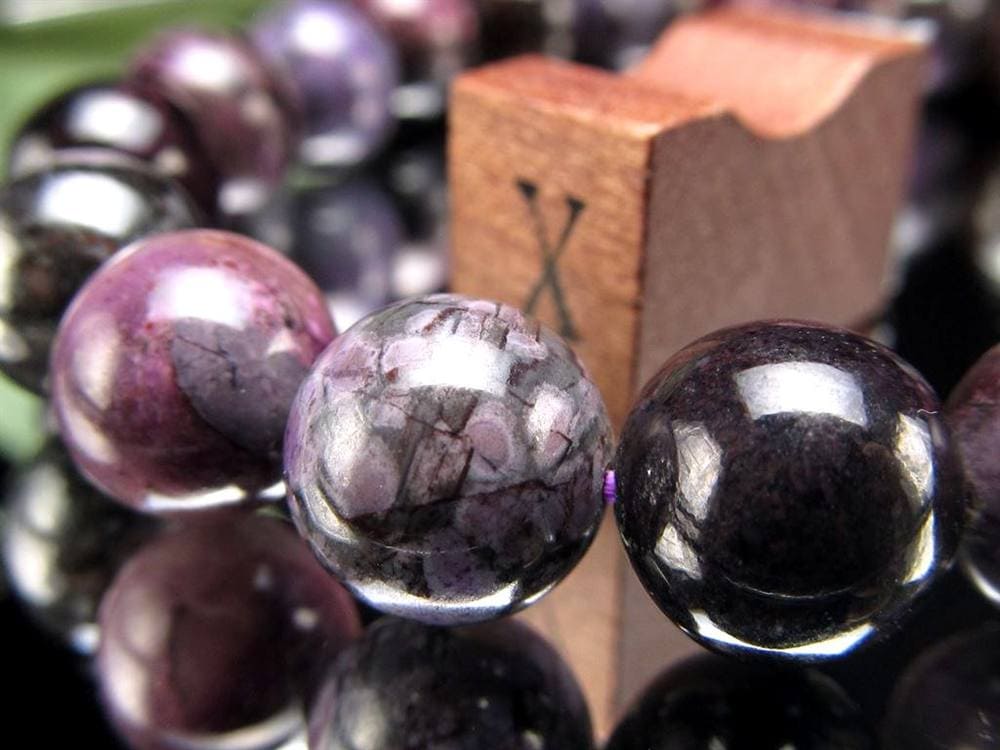 ブラックパープルスギライト 杉石 ブレスレット 三大ヒーリングストーン スギライト