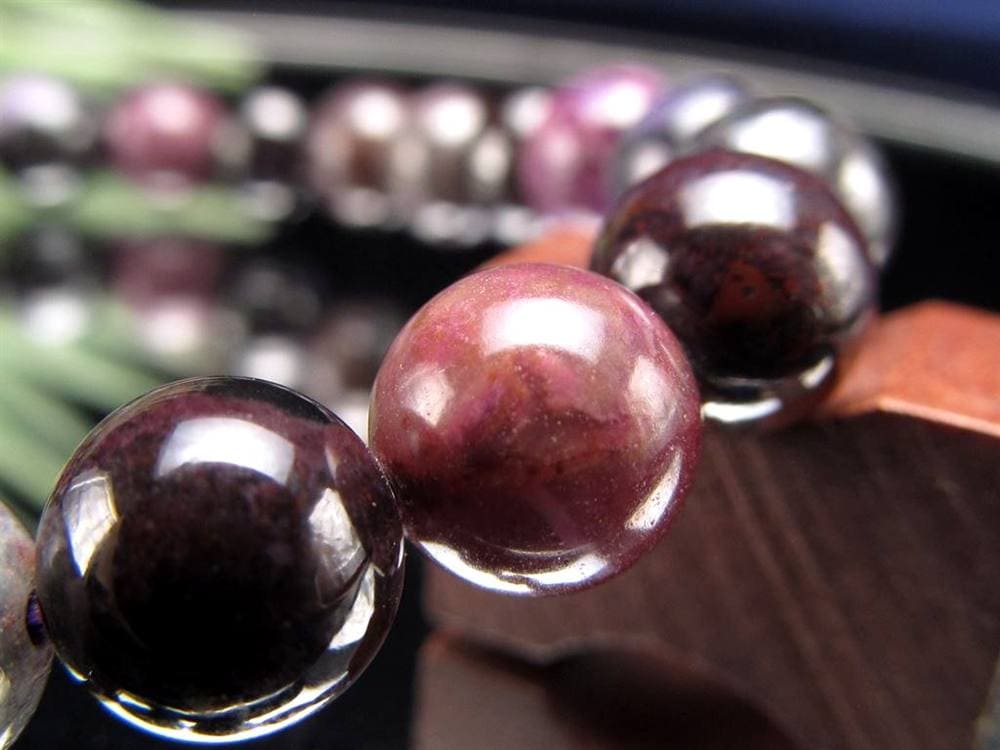 ブラックパープルスギライト 杉石 ブレスレット 三大ヒーリングストーン スギライト