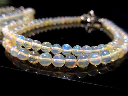 プレシャス オパール 蛋白石 ワイヤーブレスレット Silver925