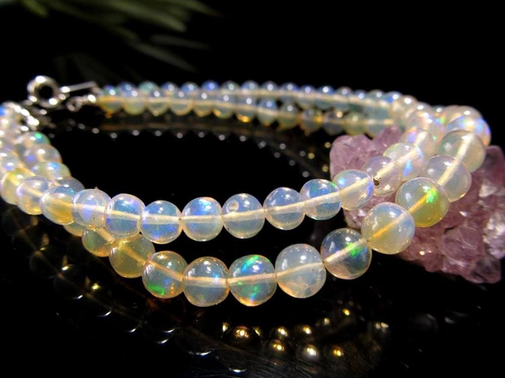 プレシャス オパール 蛋白石 ワイヤーブレスレット Silver925