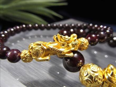 ガーネット 天然石 ブレスレット ヒキュウ 貔貅