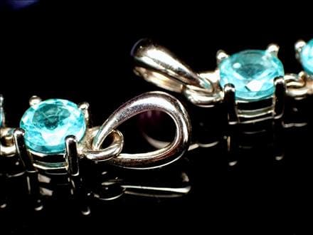 ペンダントトップ