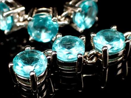 ペンダントトップ