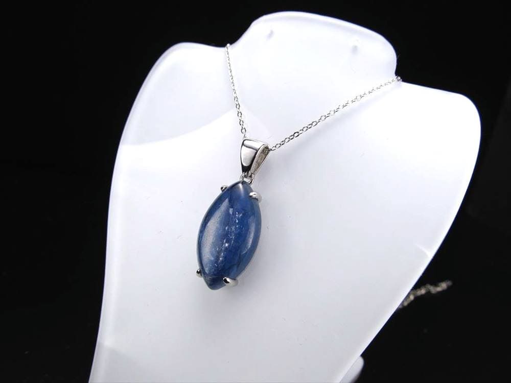 カイヤナイト 藍晶石 ネックレス 大粒 Silver925