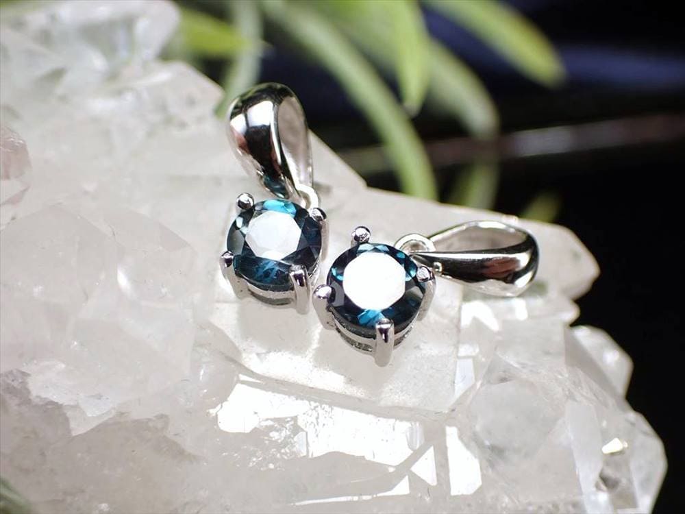 ロンドンブルートパーズ ペンダントトップ Silver925 シルバー トパーズ