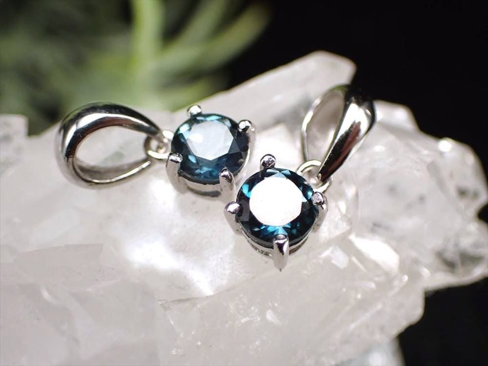 ロンドンブルートパーズ ペンダントトップ Silver925 シルバー トパーズ