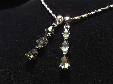 モルダバイト ペンダント 隕石 ナチュラルグラス Silver925
