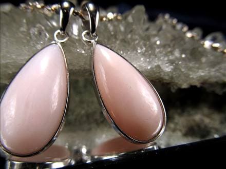 ピンクオパール,ペンダントトップ,蛋白石,ドロップ,オパール