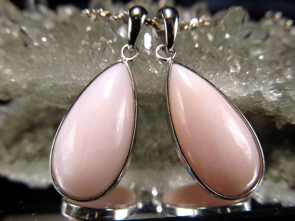ピンクオパール,ペンダントトップ,蛋白石,ドロップ,オパール