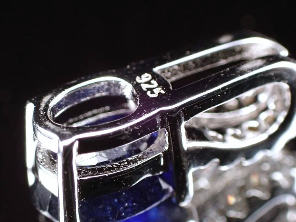 サファイア ペンダントトップ コランダム 9月の誕生石 アクセサリー