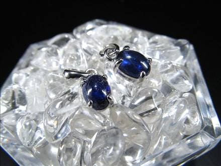 サファイア 宝石 9月の誕生石 ペンダント アクセサリー