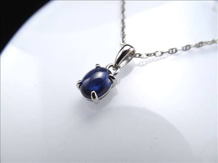 サファイア 宝石 9月の誕生石 ペンダント アクセサリー