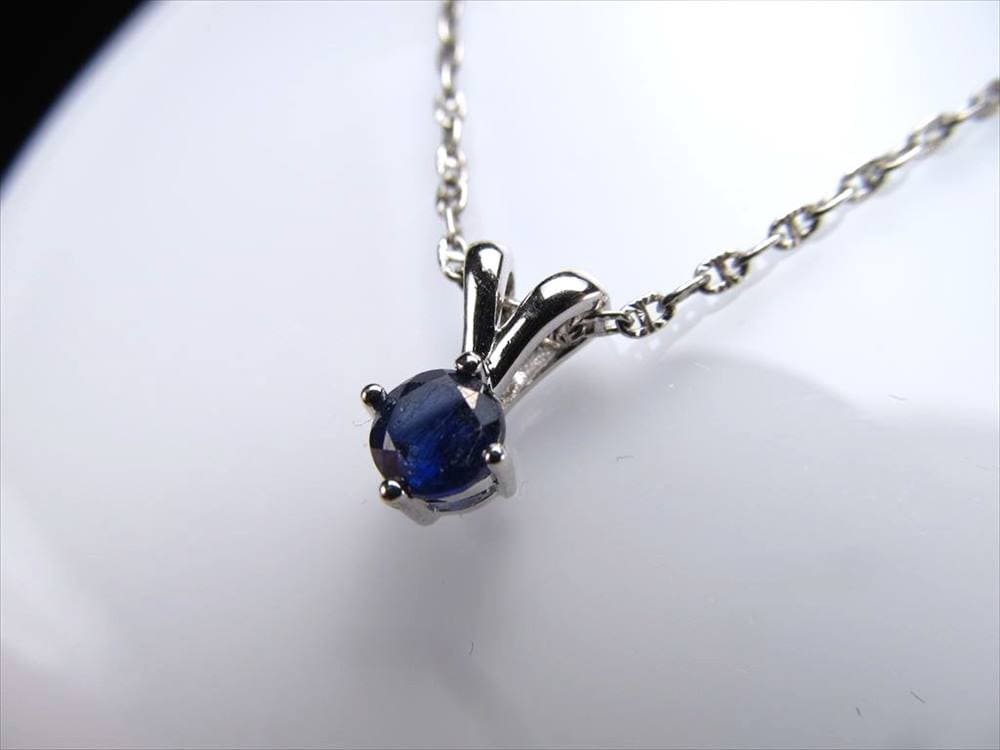 サファイア 宝石 9月の誕生石 ペンダント アクセサリー