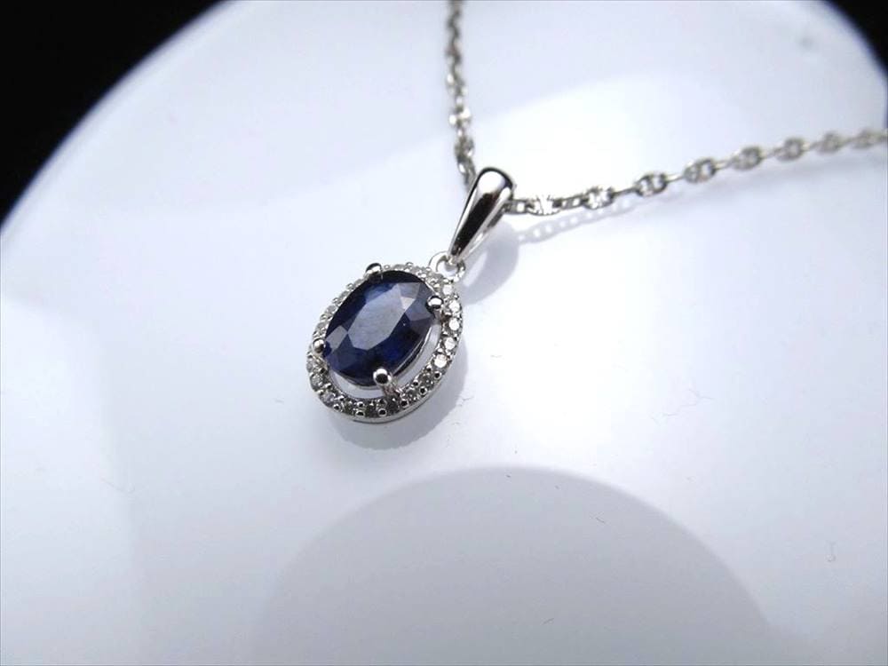 サファイア 宝石 9月の誕生石 ペンダント アクセサリー