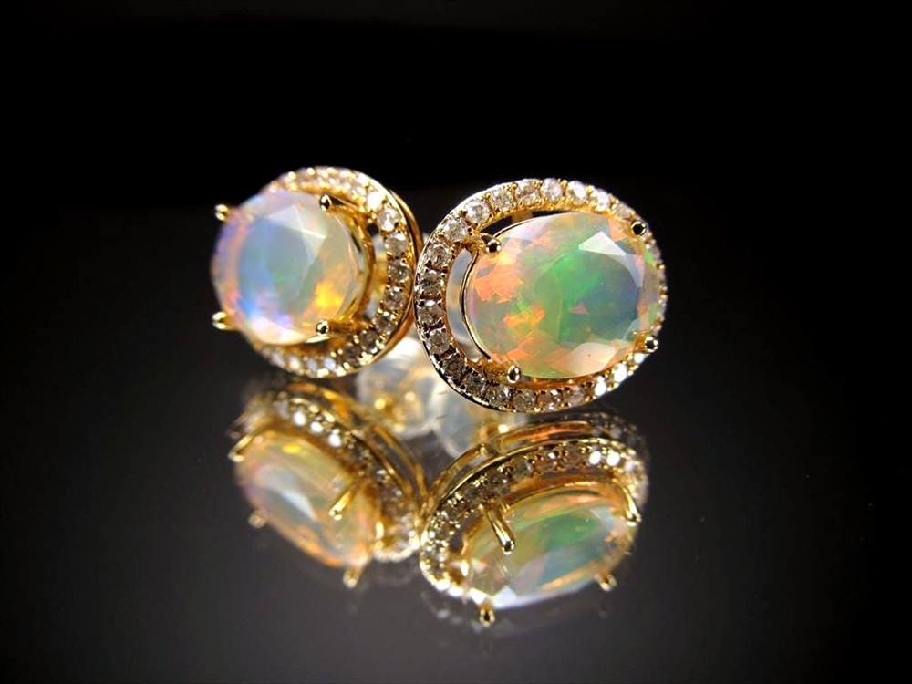 ピアス
