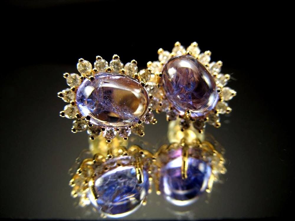 ピアス
