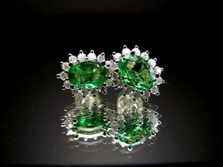 ピアス