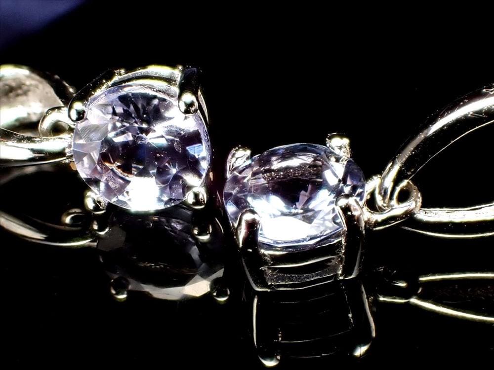 ペンダントトップ