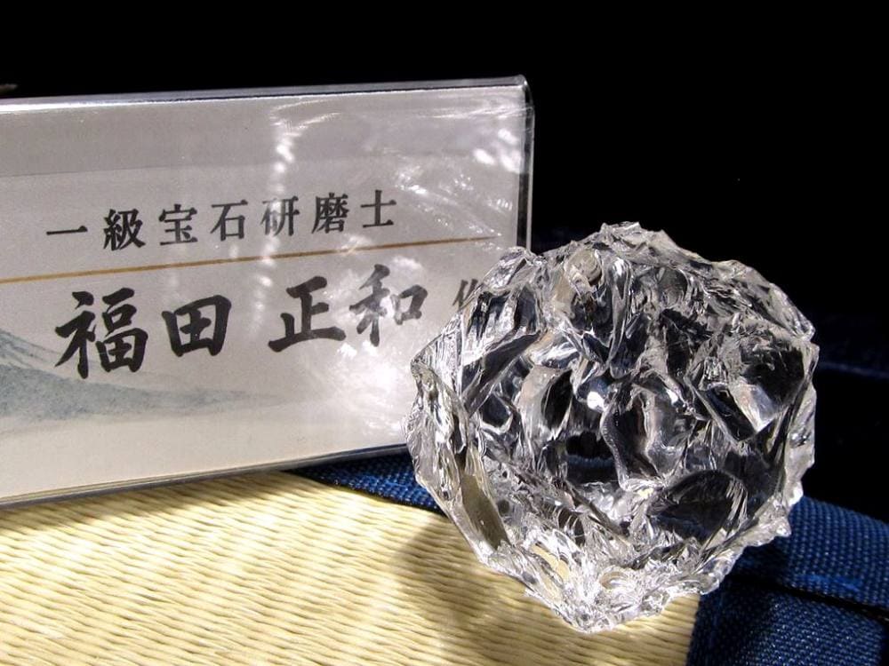 かっこみ水晶 水晶 置物 一級宝石研磨士 クリスタル