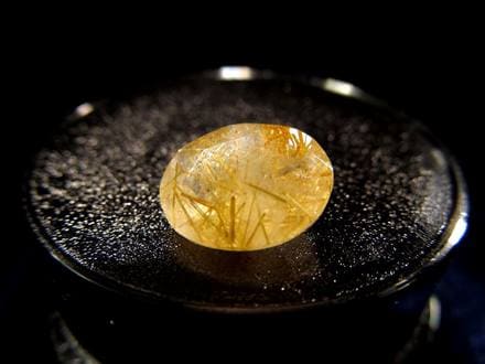 ゴールドルチルクォーツ