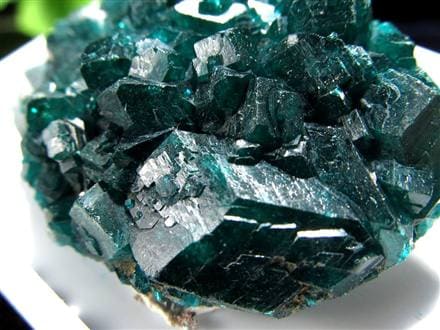 ダイオプテーズ 翠銅鉱 原石 天然石 結晶