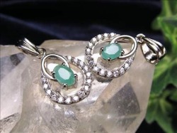 パワーストーン・天然石の卸問屋｜World Stone