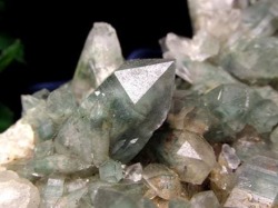パワーストーン・天然石の卸問屋｜World Stone
