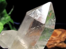 パワーストーン・天然石の卸問屋｜World Stone