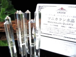マニカラン産ミニ水晶ポイント