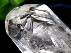 パワーストーン・天然石の卸問屋｜World Stone