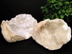 さっちゃん⭐︎天然石 ブラックシリカ 津軽錦石 鳥海石 山形めのう ビーズ 手作り