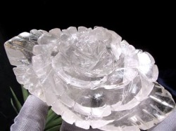 天然水晶薔薇彫刻