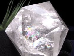 パワーストーン・天然石の卸問屋｜World Stone
