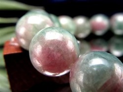 パワーストーン・天然石の卸問屋｜World Stone