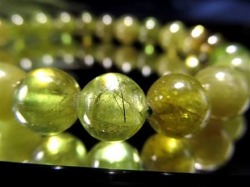 パワーストーン・天然石の卸問屋｜World Stone