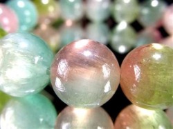 パワーストーン・天然石の卸問屋｜World Stone