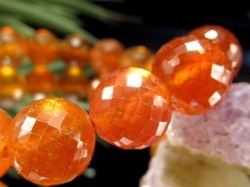 パワーストーン・天然石の卸問屋｜World Stone