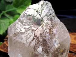 パワーストーン・天然石の卸問屋｜World Stone