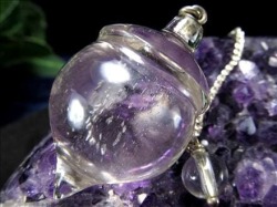 パワーストーン・天然石の卸問屋｜World Stone