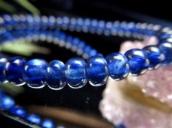 300★特選一石★限定数量♢『聖なる石』【艶々極上ラピスラズリさざれ】❤️ パワーストーン・天然石の卸問屋｜World Stone