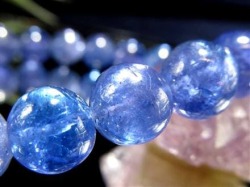 パワーストーン・天然石の卸問屋｜World Stone