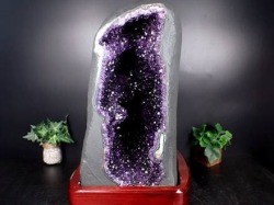 パワーストーン・天然石の卸問屋｜World Stone