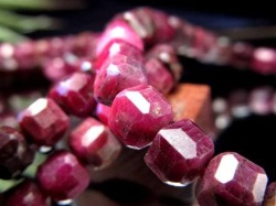 パワーストーン・天然石の卸問屋｜World Stone