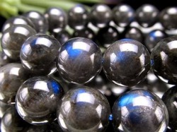 パワーストーン・天然石の卸問屋｜World Stone