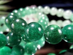 パワーストーン・天然石の卸問屋｜World Stone