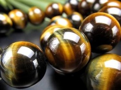 500g★限定ご奉仕★幸運の石【小粒✴︎黄水晶シトリンクォーツさざれ石】❤️ 高品質]ブラジル産ゴールドルチルクォーツ丸玉/スフィア（球体直径51.5