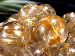 パワーストーン・天然石の卸問屋｜World Stone
